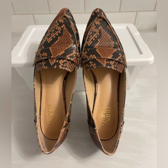 Franco Sarto Snakeskin Pointed toe loafer size 8 - Picture 1 of 4